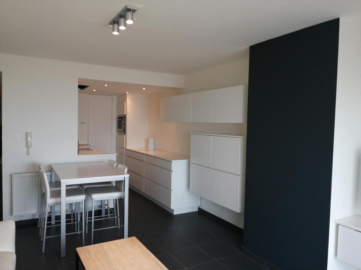Marjolaine Zeezicht - Nieuwpoort-Bad Met Gratis Garagebox Apartment ภายนอก รูปภาพ