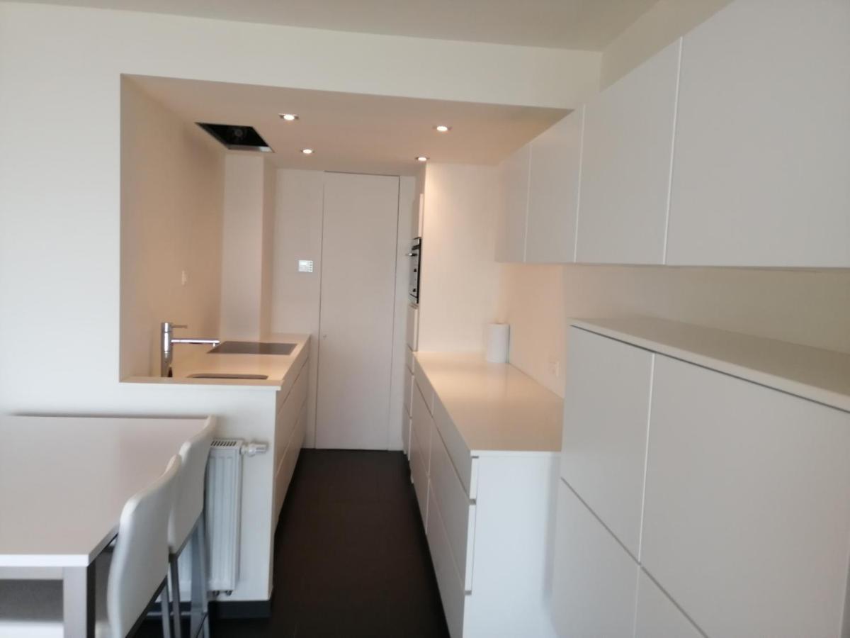 Marjolaine Zeezicht - Nieuwpoort-Bad Met Gratis Garagebox Apartment ภายนอก รูปภาพ